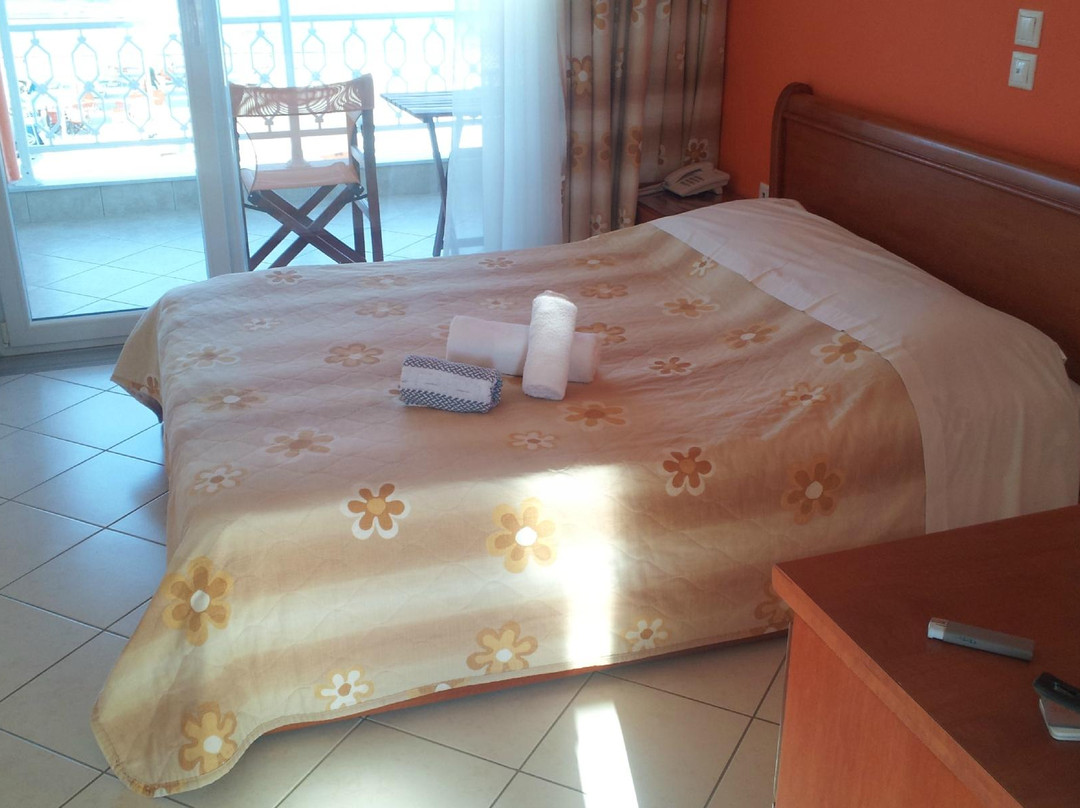 Sunrise Hotel