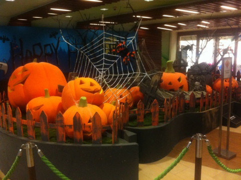 浦东嘉里城-上海市必去景点