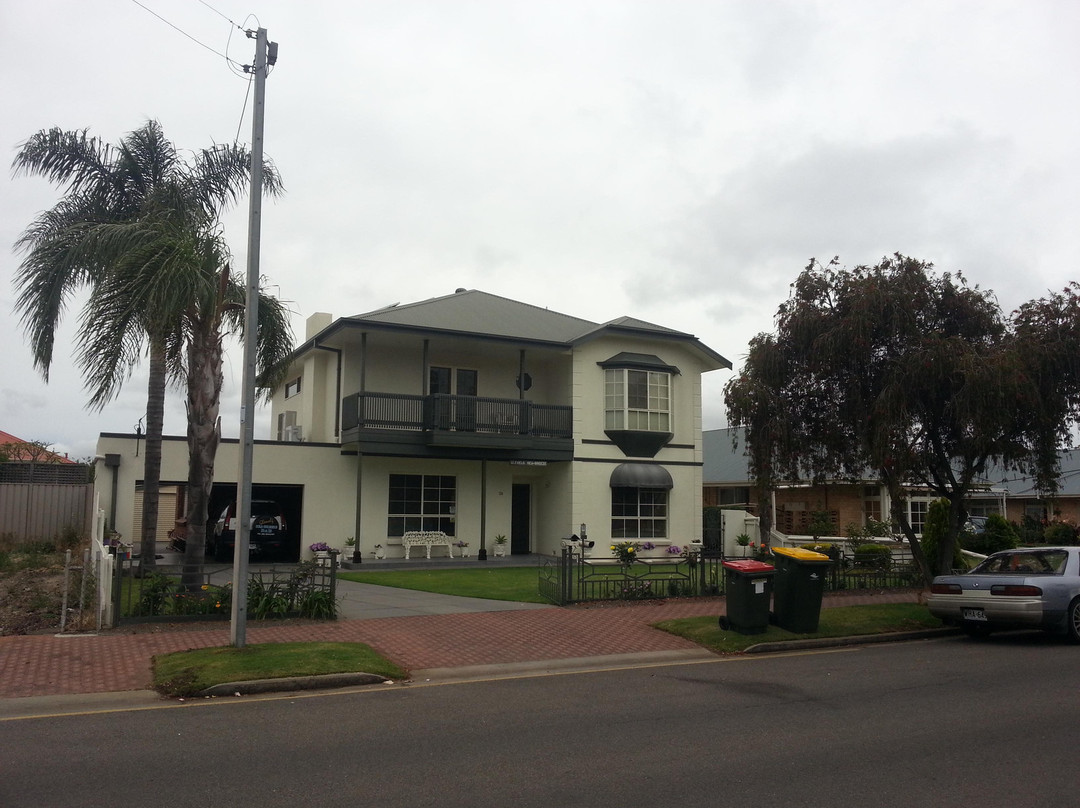 Glenelg Sea-Breeze主图