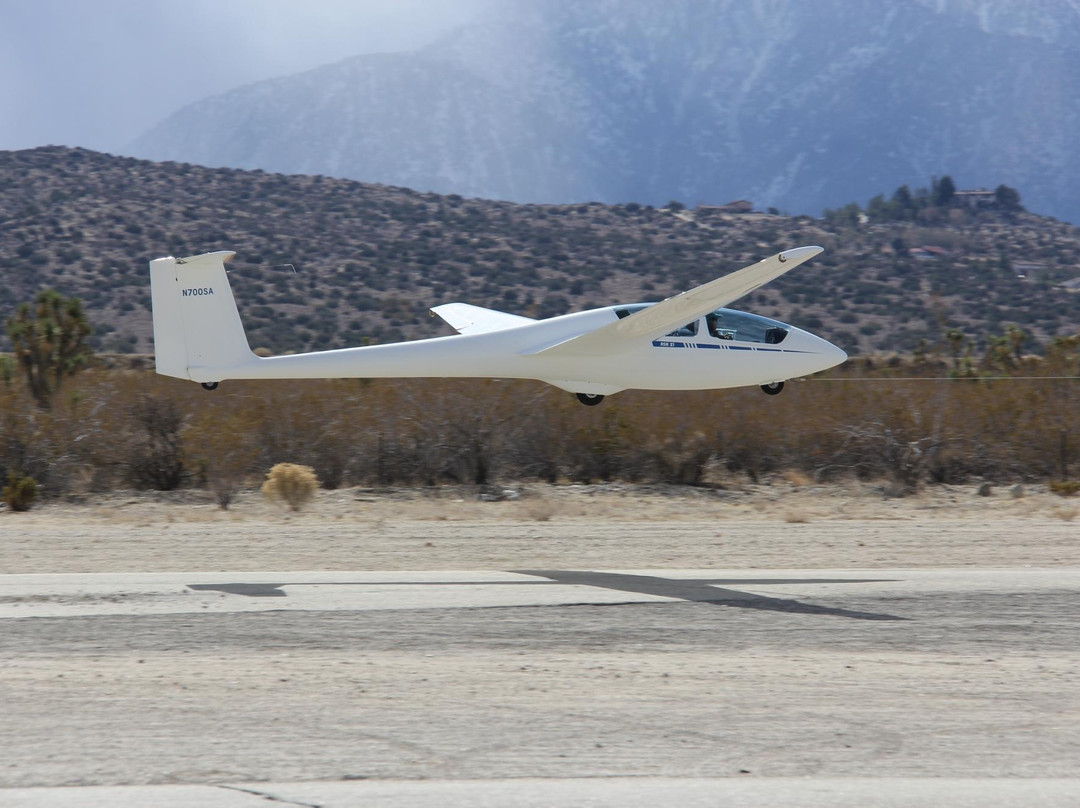Southern California Soaring Academy-Llano必去景点