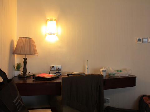 贵阳西湖花园大酒店主图