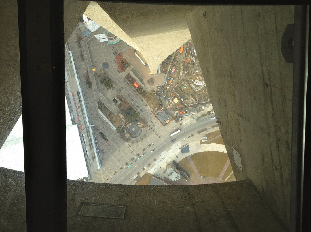 加拿大国家电视塔-多伦多必去景点