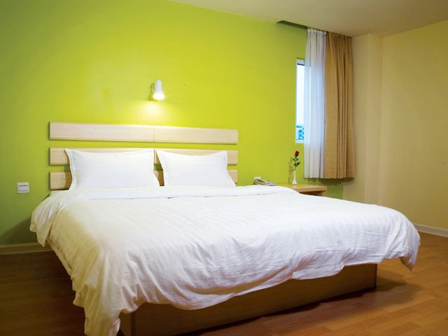 7天酒店·长春重庆路活力城店主图