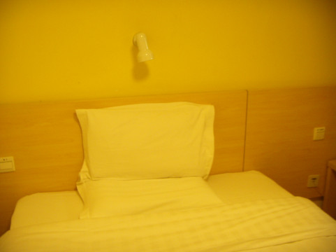 汉庭重庆观音桥地铁站酒店主图