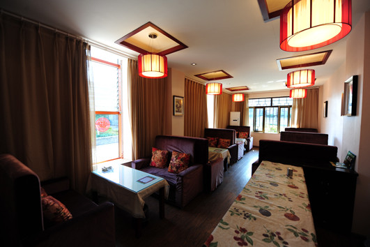 西昌碧海仙人酒店主图