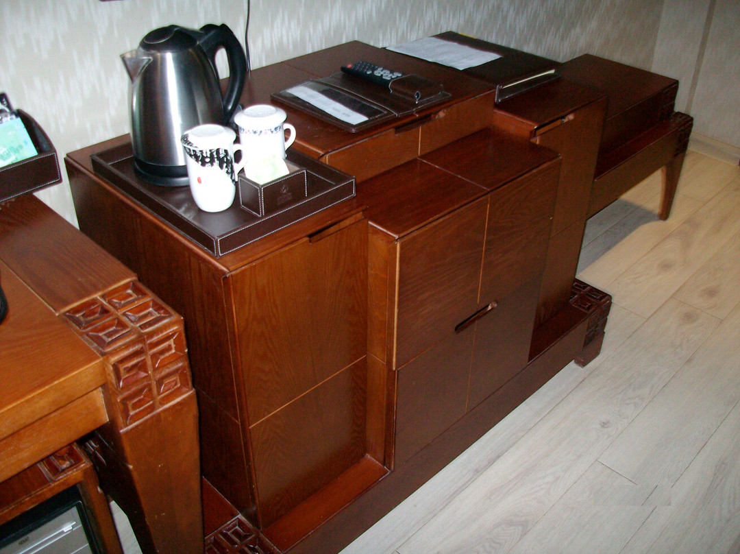 精英国际商务酒店主图