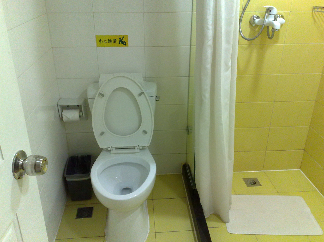 曲阜如家孔府店主图