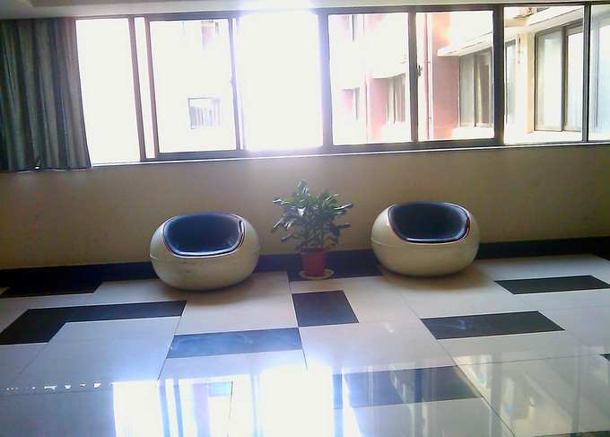 加州公寓酒店主图