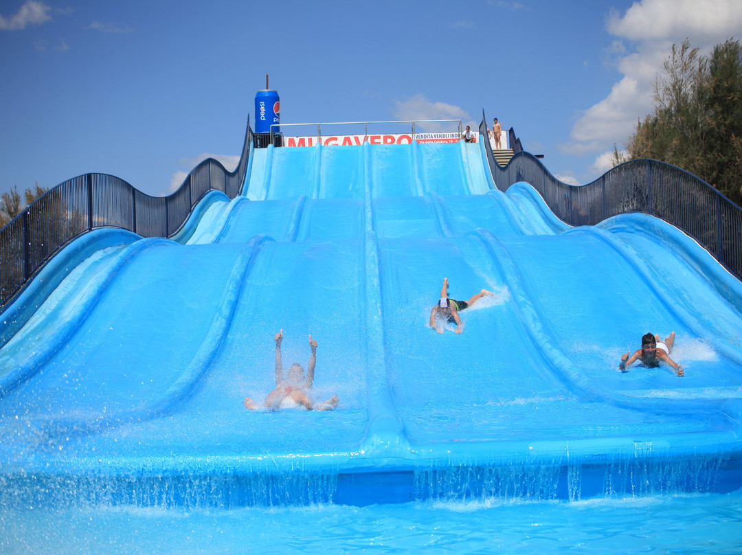 Pontecagnano Faiano旅游景点-Isola Verde AcquaPark