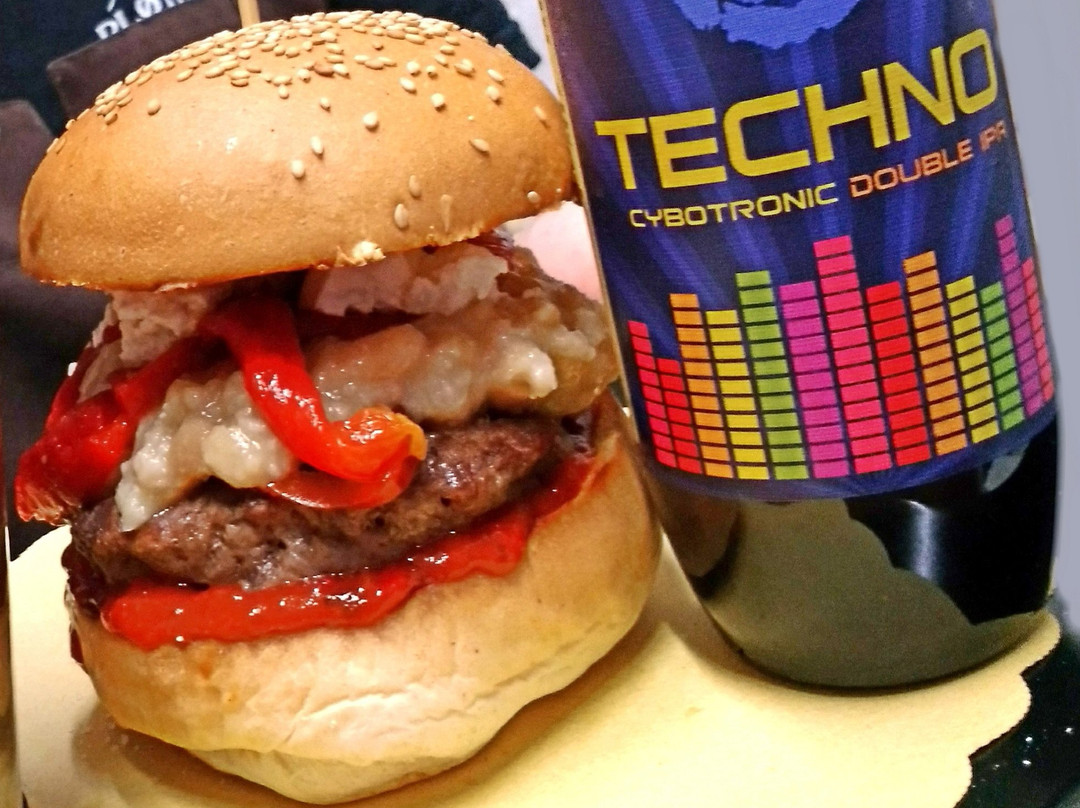 Melabevo Burger & Beer