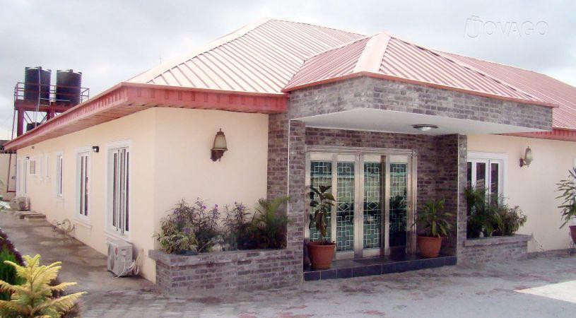 Westmead Hotel