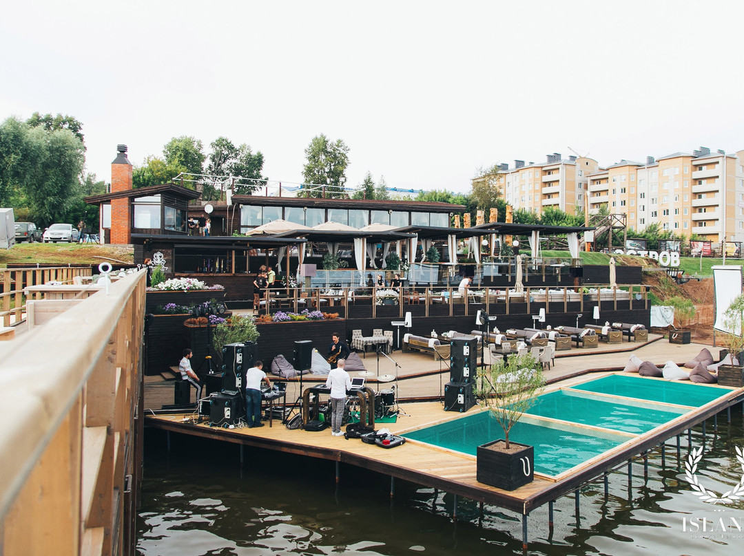 Grishanki餐馆和美食-Island Lounge Terrace