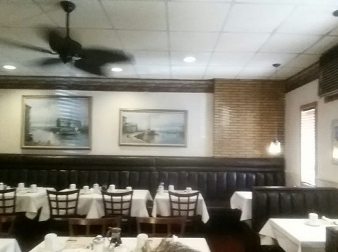 John and Elaine's Restaurant