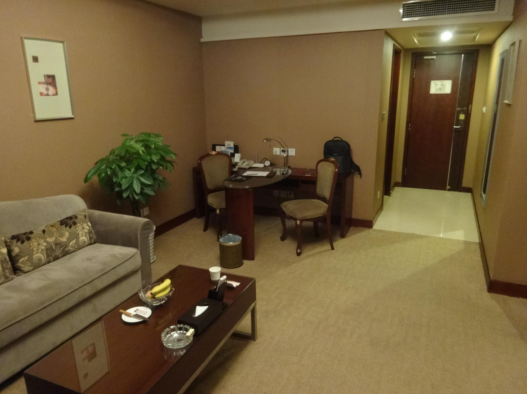 长虹国际酒店主图