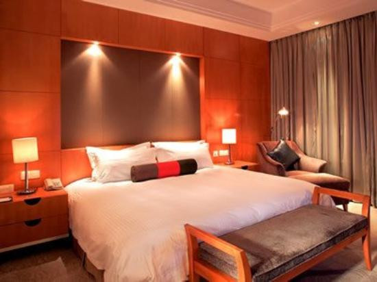 天诚大酒店主图