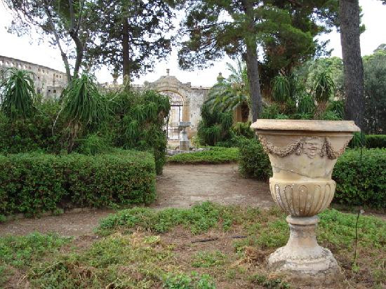 Villa Valguarnera-Bagheria必去景点