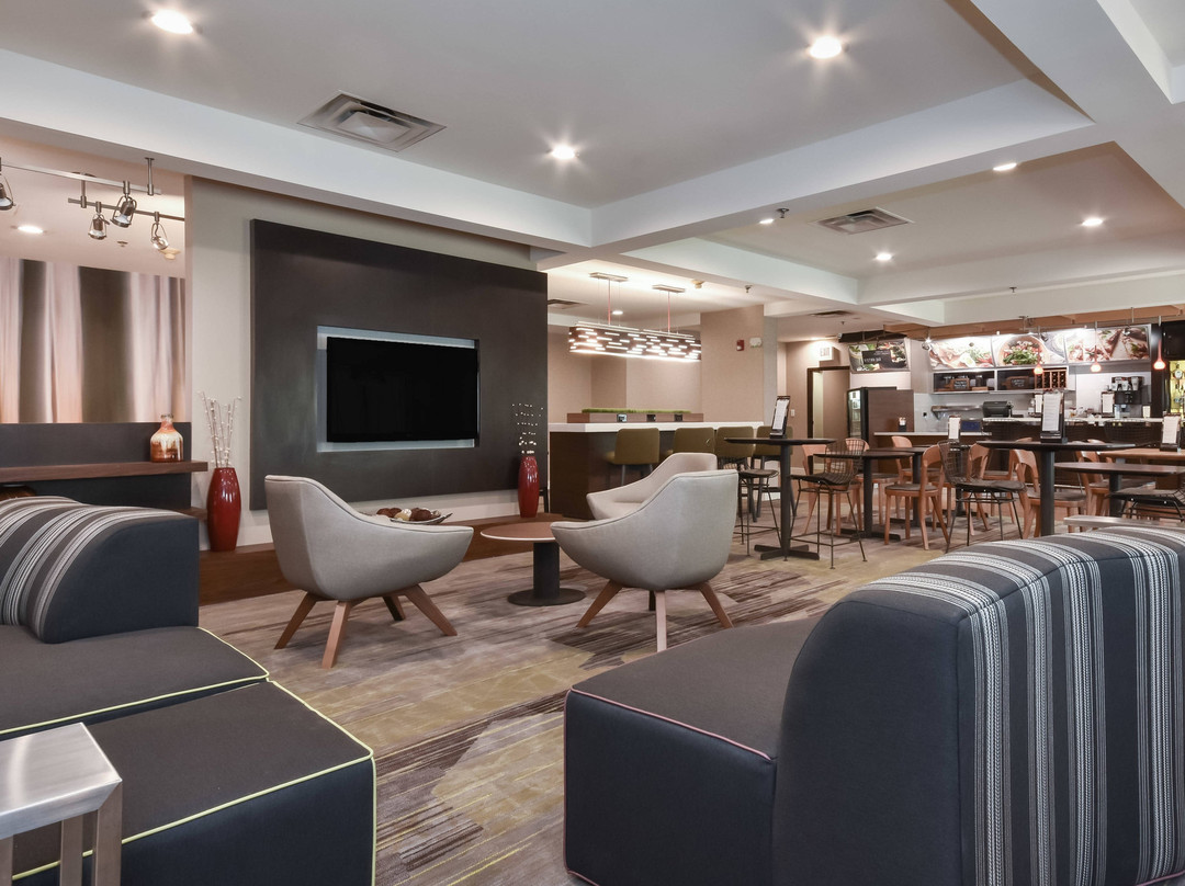 亨特斯维尔酒店住宿-Courtyard by Marriott Charlotte Lake Norman