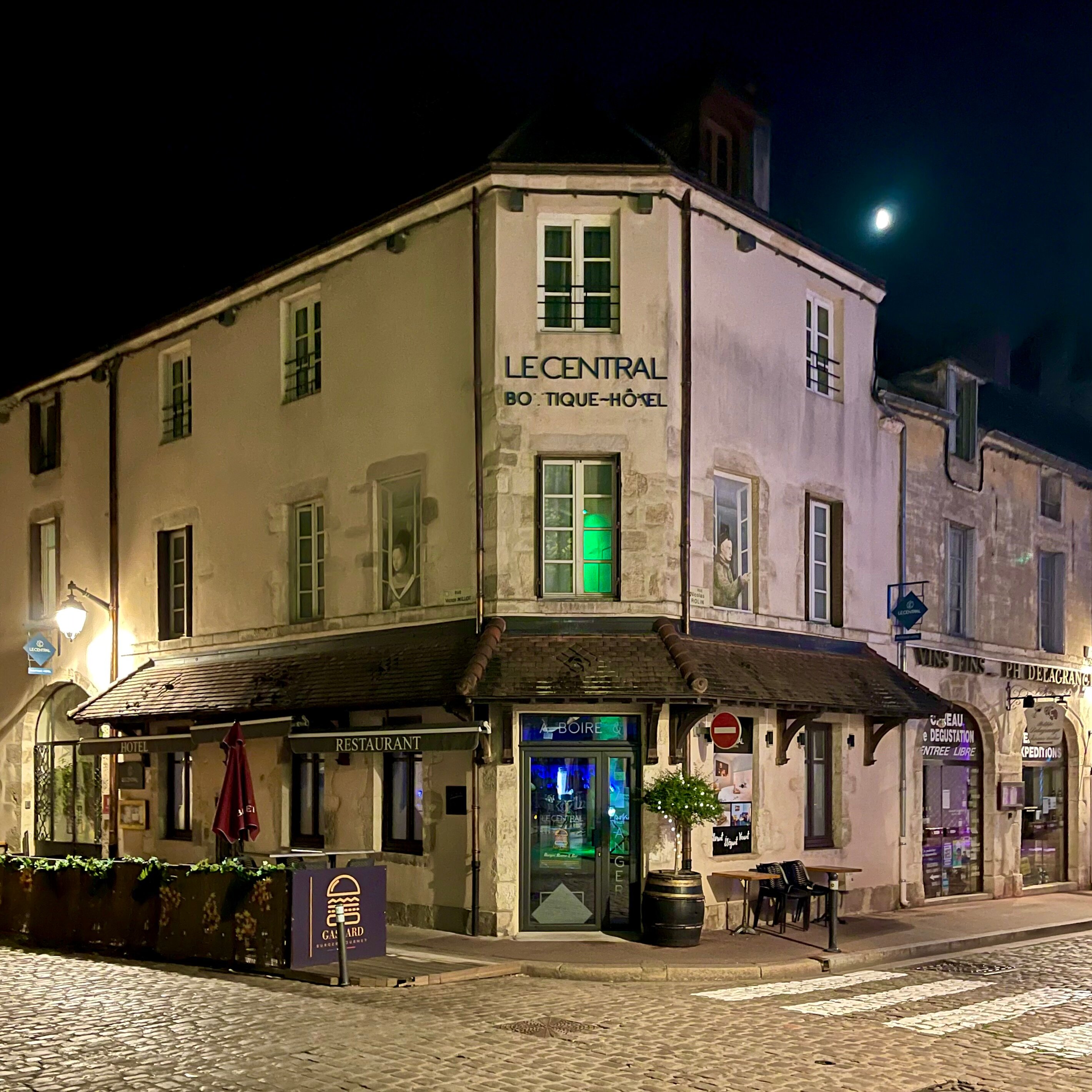 Le Central Boutique Hôtel-浴室