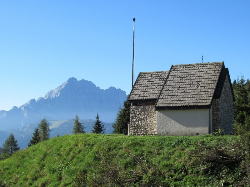 Cappella Alpina di Fedare-Colle Santa Lucia必去景点