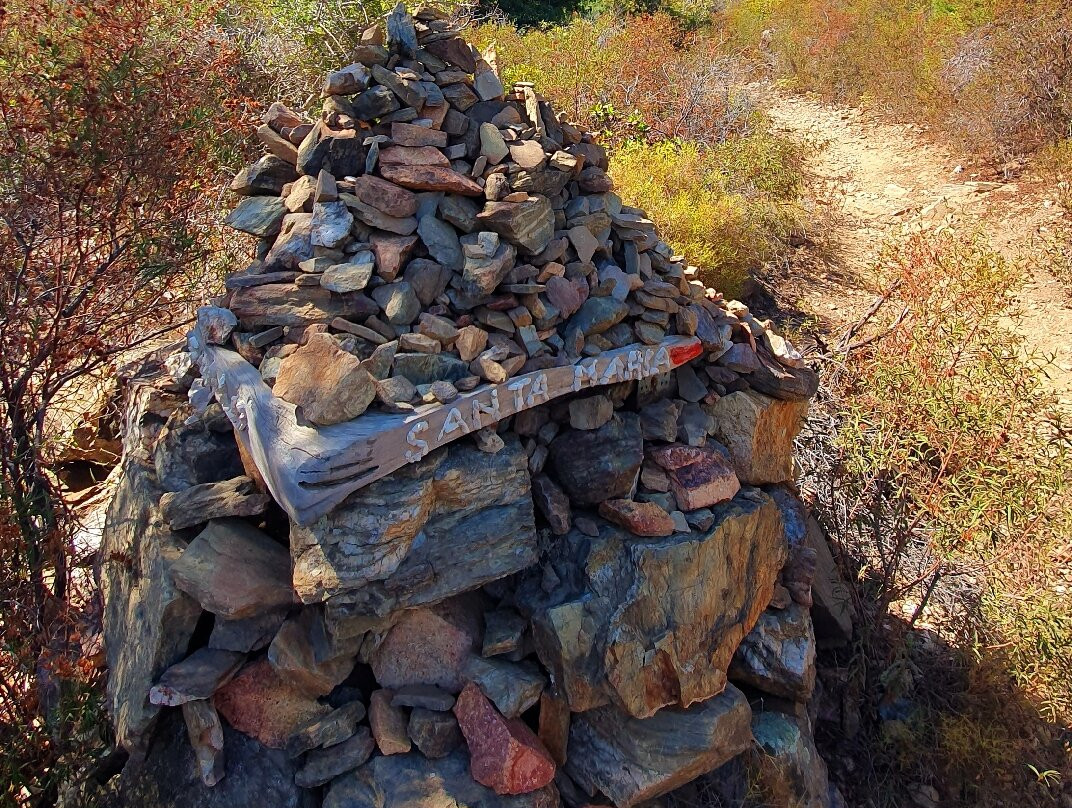 Pedra Longa景点图片