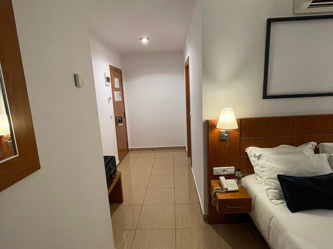 Hotel Hostal Savoy主图