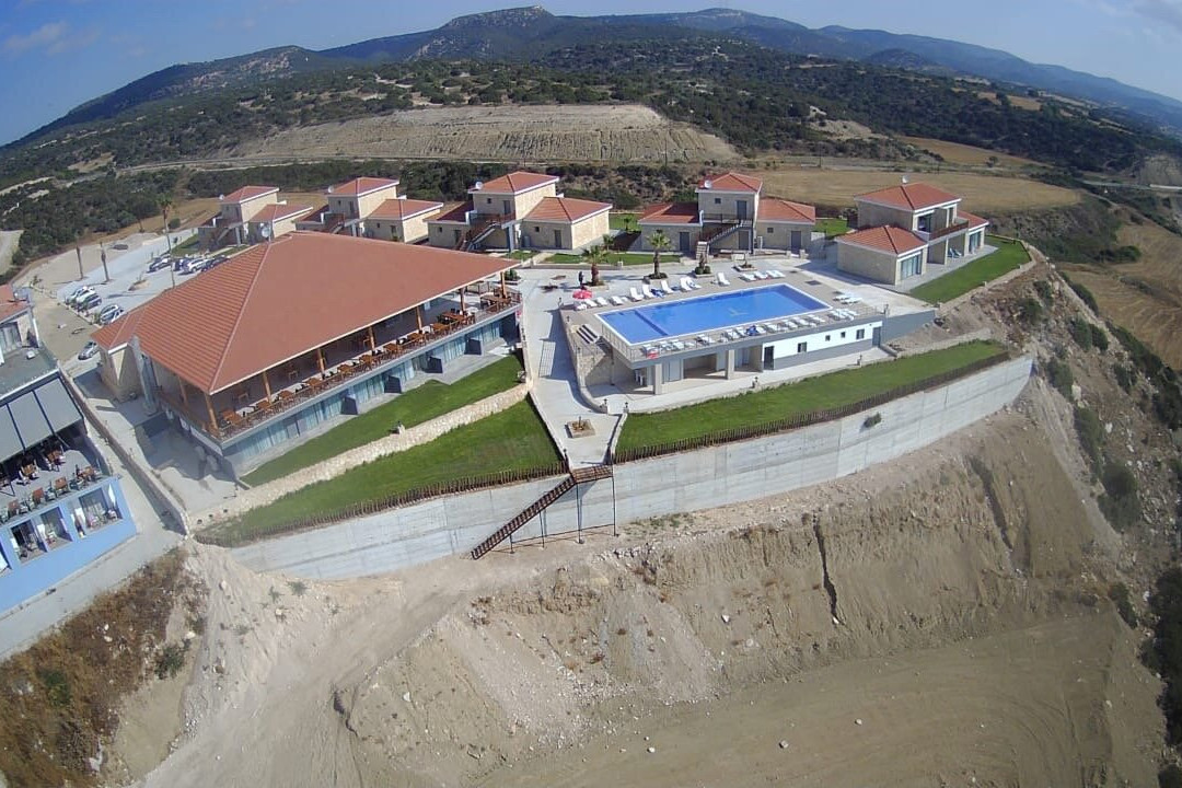 Teko's Golden Hill - Hotel主图