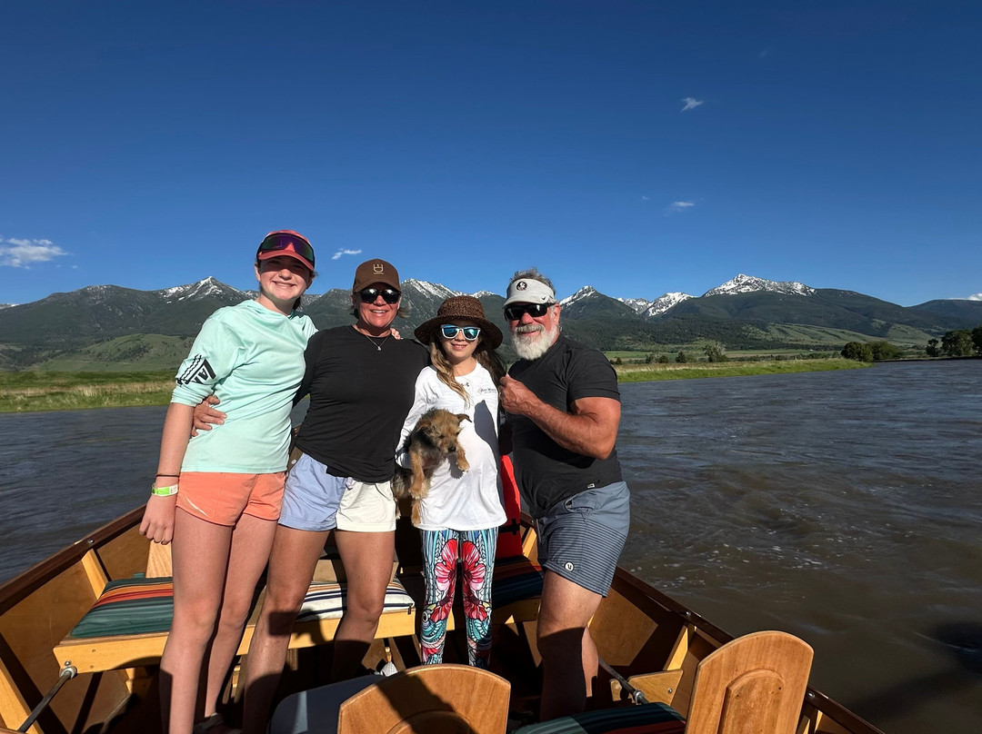Old Montana Boat Co.-利文斯顿必去景点