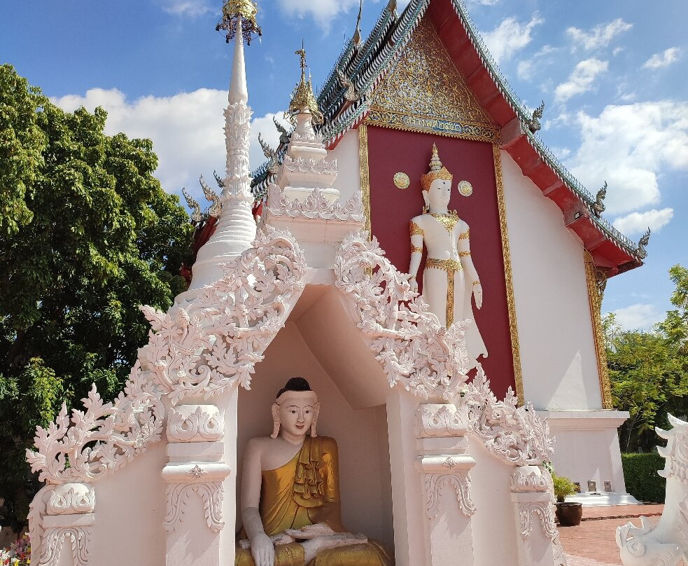 Wat Si Don Chai-Chang Khlan必去景点