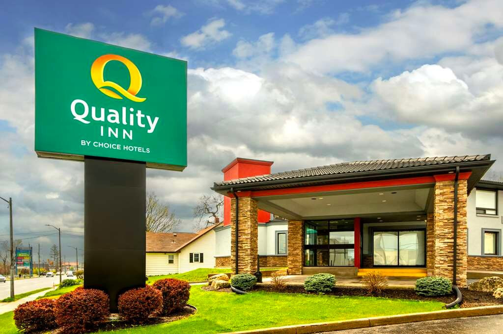 Quality Inn Leamington主图