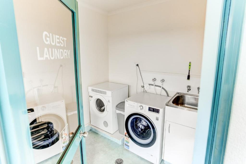 Cooks Gardens Motor Lodge