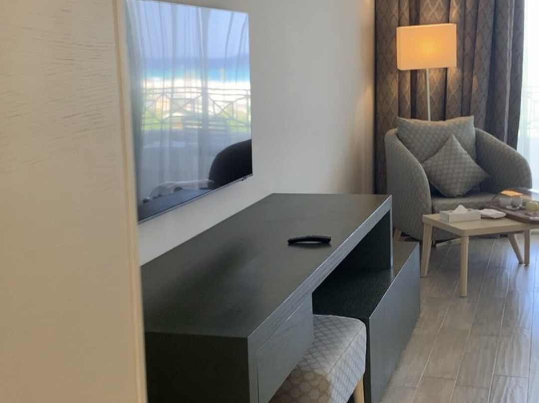 Cleopatra Sidi Heneish主图