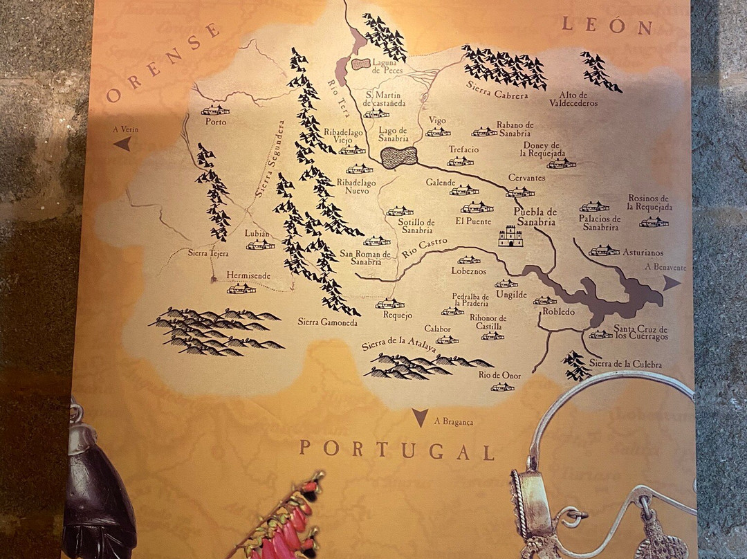 梅雷洛斯酒店主图