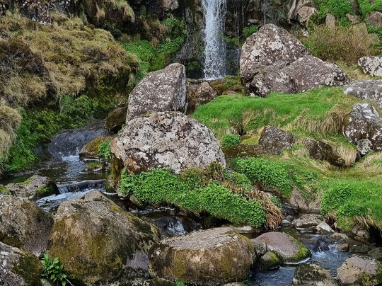 Svartafoss Waterfall-托沙文必去景点