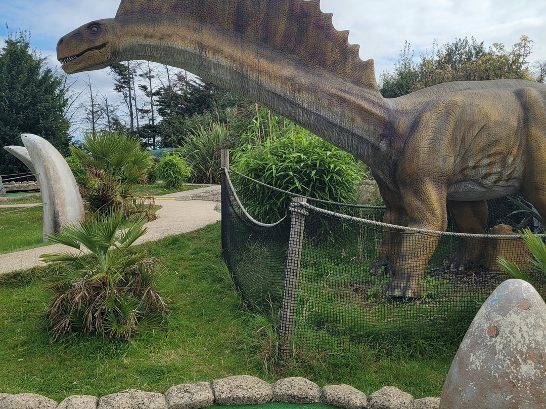 Dinosaur Escape Adventure Golf-Northolt必去景点