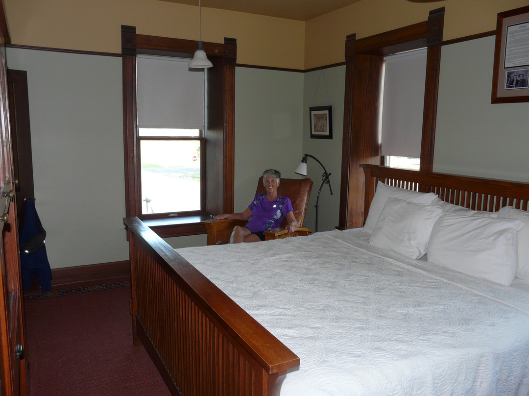 Midland Railroad Hotel & Restaurant主图