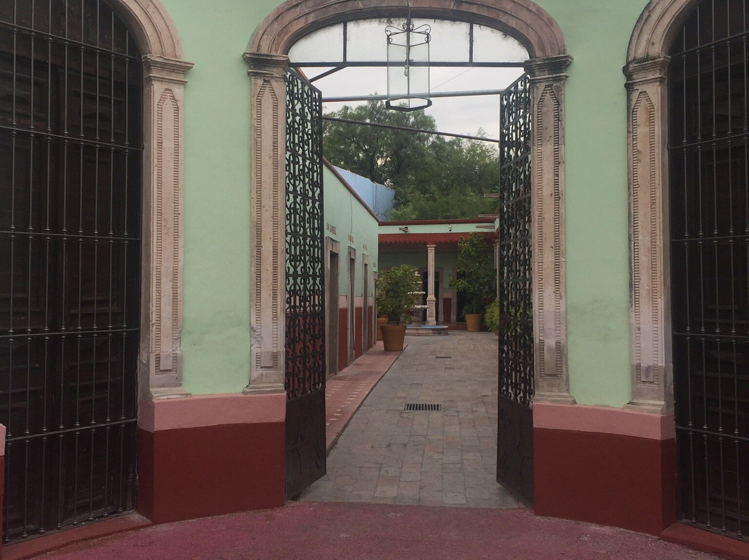 Baños Termales de Ojocaliente-阿瓜斯卡达特斯必去景点