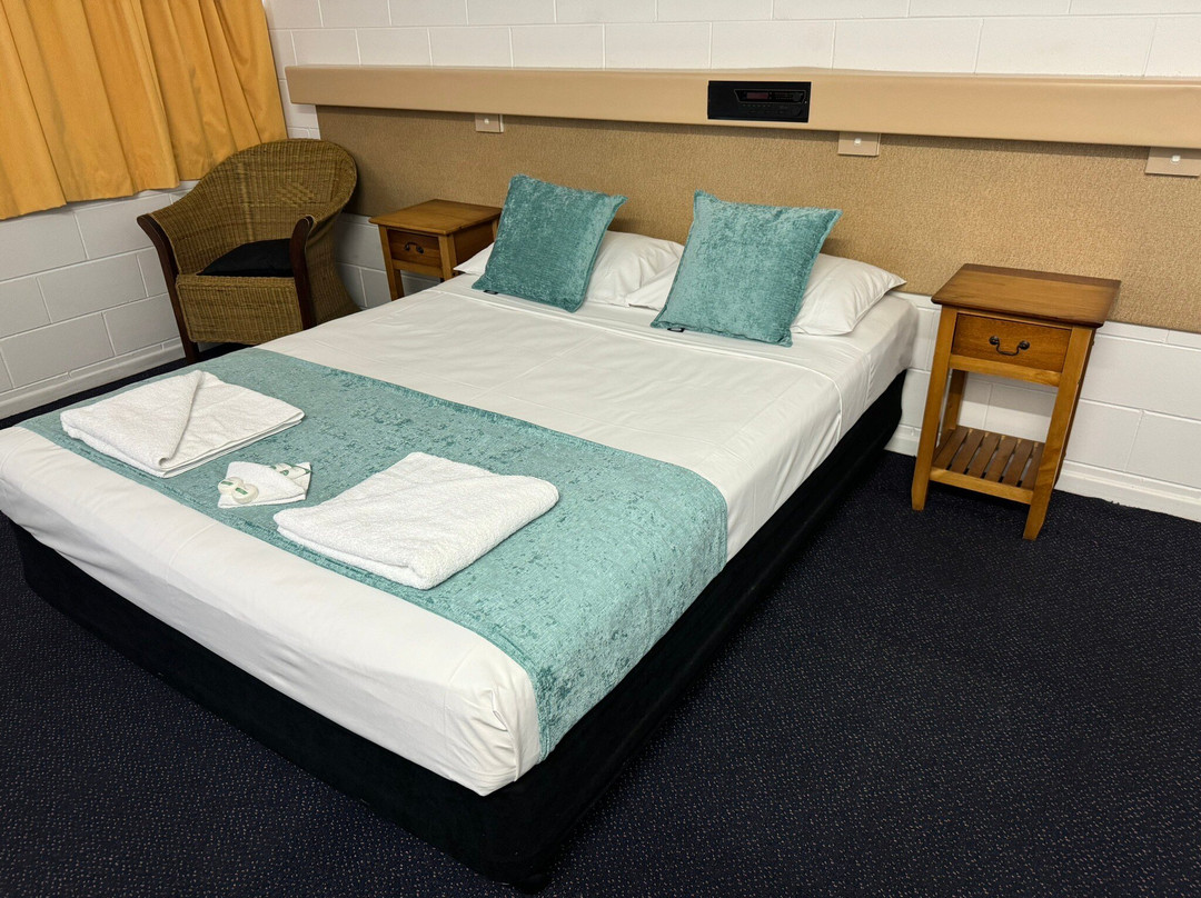 Raintree Motel主图