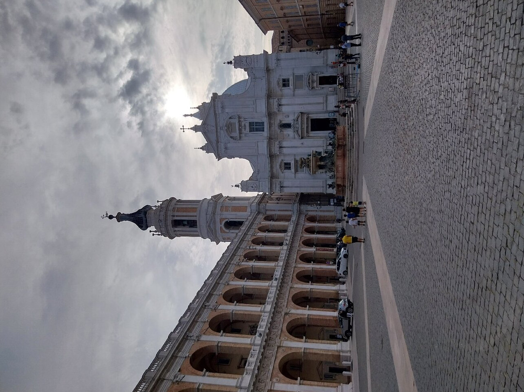 Piazza della Madonna景点图片