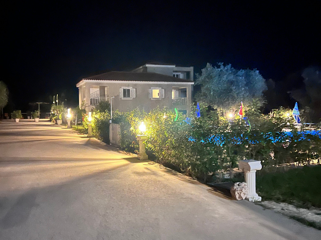 Casa de Rosa Apartments & Studios主图