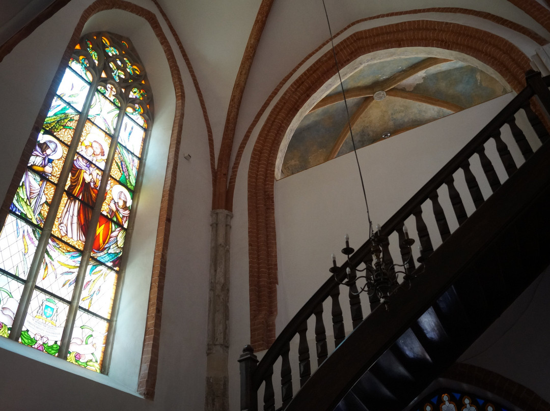 St Elizabeth of Hungary Roman Catholic Parish景点图片