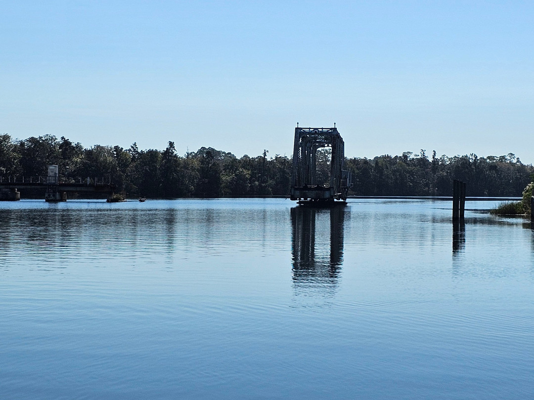 Milton Riverwalk景点图片