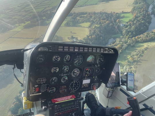 Adventure 001 Helicopters Ireland-沃特福德必去景点