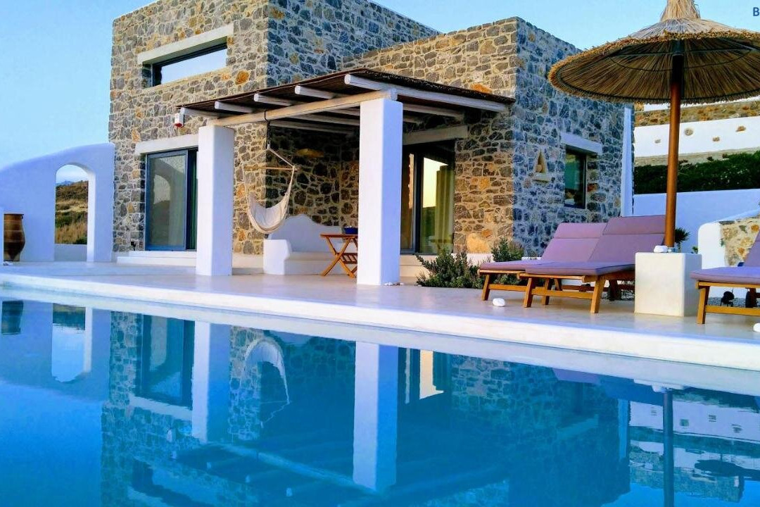 Stelani Villas & Suites