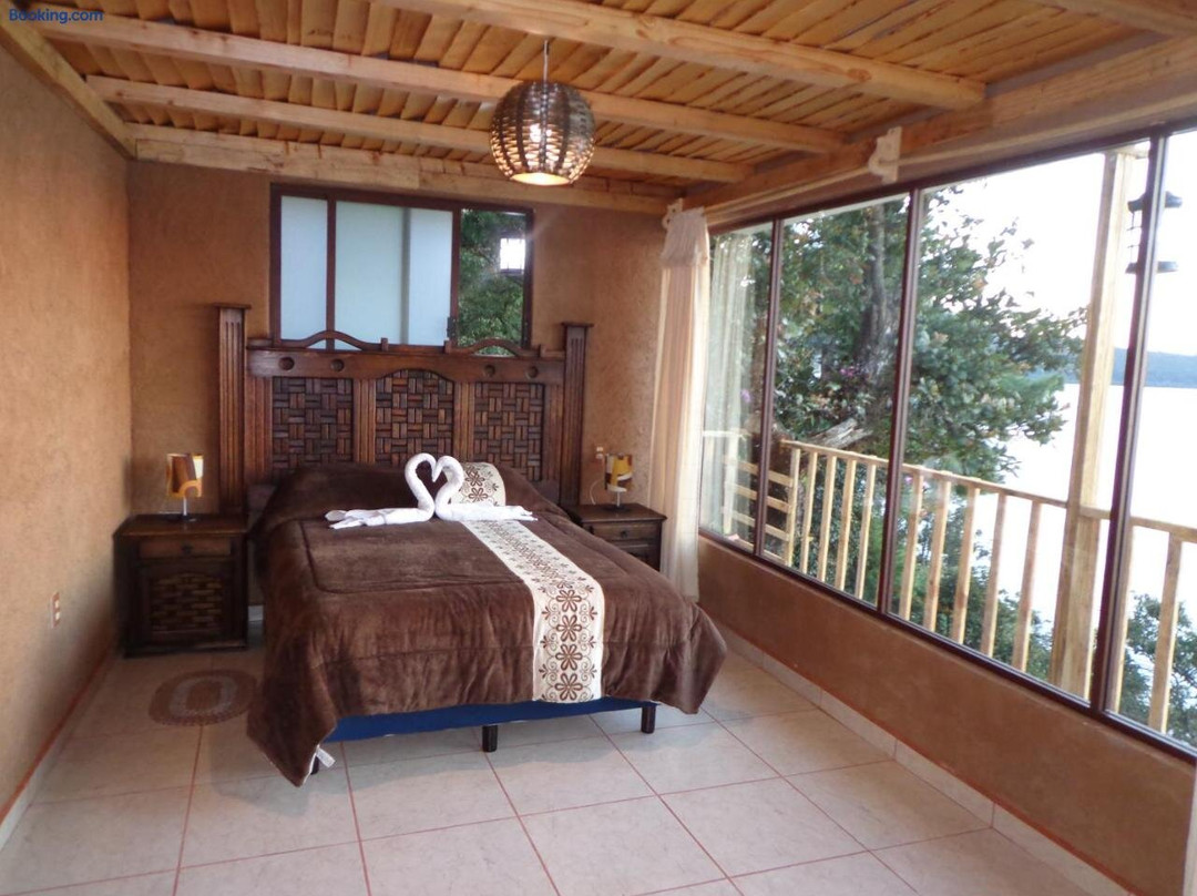 ZIRAHUÉN Cuin Habitaciones Rústicas