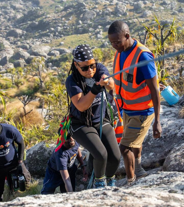 The Adventures Feet-布兰岱必去景点
