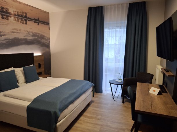 Hotel am Hardtsee-客卧