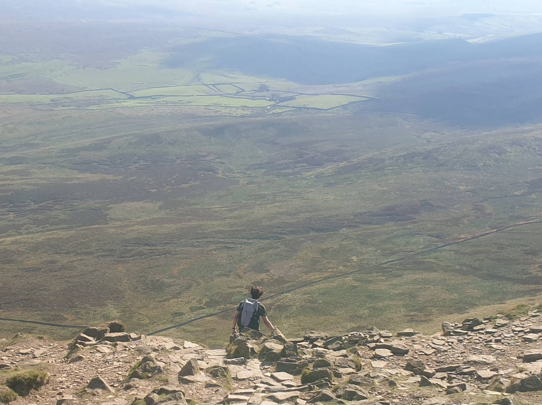 Yorkshire Three Peaks Walk景点图片