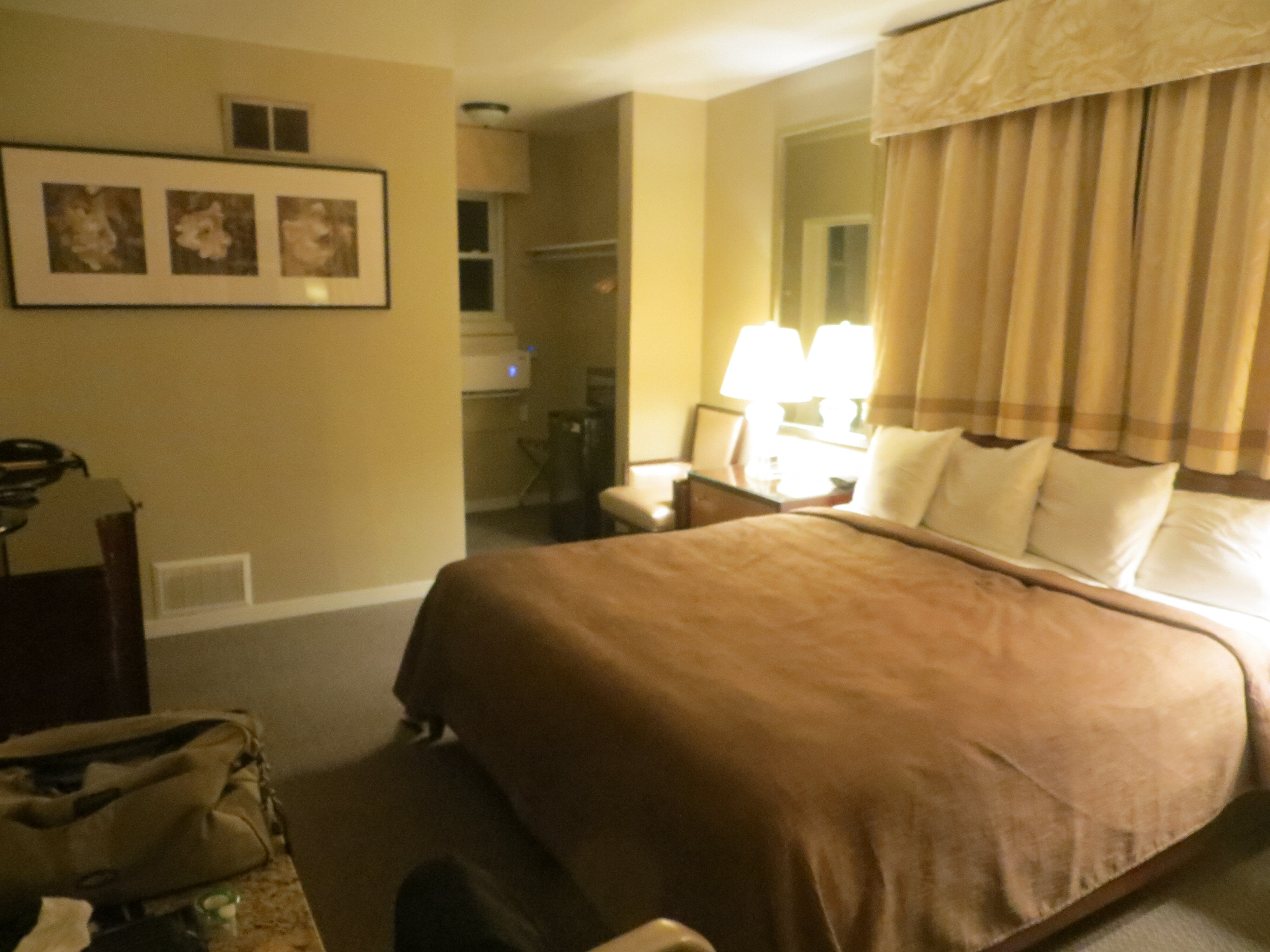 Cardinal Court Motel-客卧