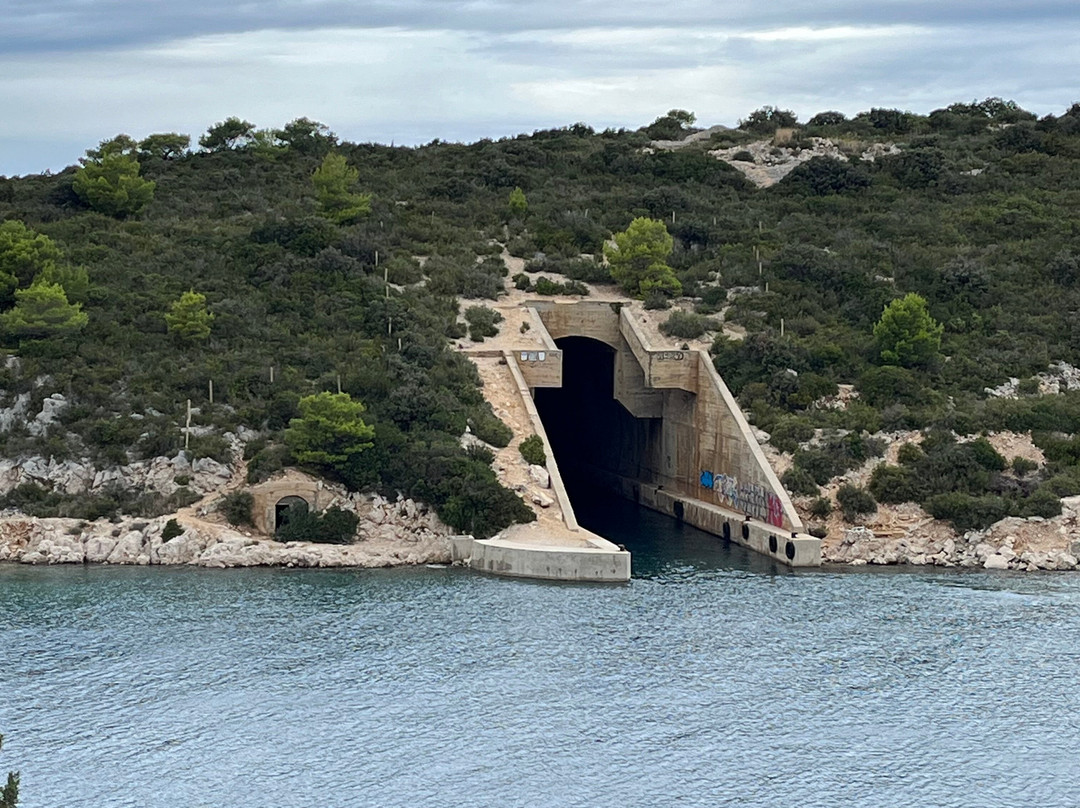 Ex. Yugoslavian Military Shelter For Submarines景点图片