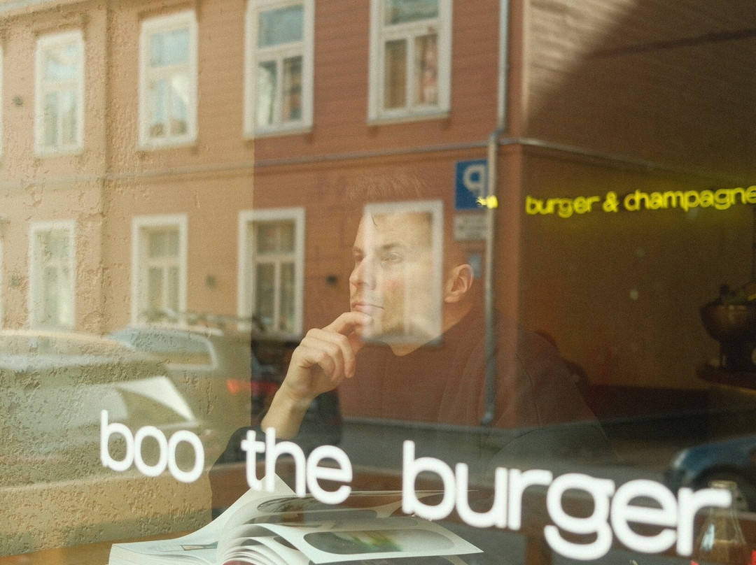 Boo / The Burger